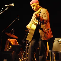 Portrait of Erez Lev Ari
