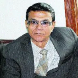 Portrait of Esmayeel Shroff