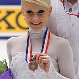 Portrait of Caitlin Yankowskas