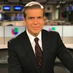 Portrait of Raul Peimbert