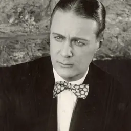 Portrait of Huntley Gordon