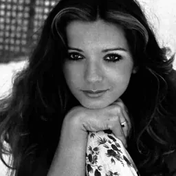 Portrait of Simona Izzo