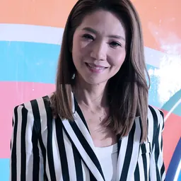 Portrait of Stephanie Che