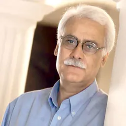 Portrait of Ali Mirzaei