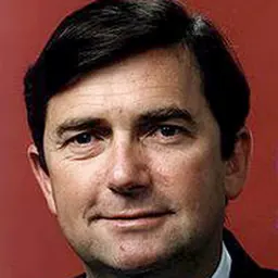 Portrait of Chris Ellison