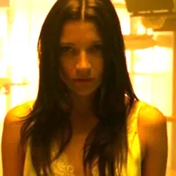 Portrait of Sarah Roemer