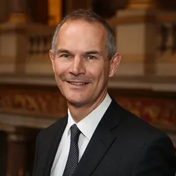 Portrait of Leigh Turner