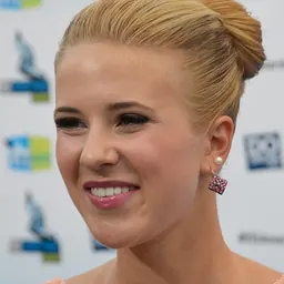 Portrait of Caroline Sunshine