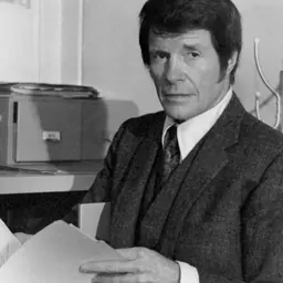 Portrait of Robert Horton