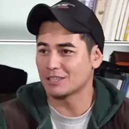 Portrait of Fabio Ide