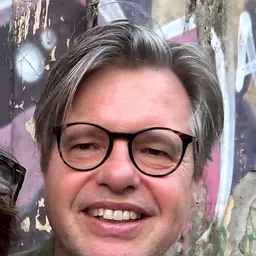 Portrait of Mark Armstrong