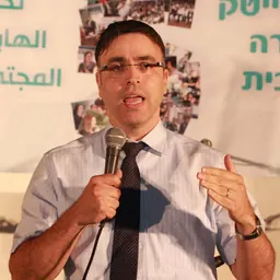 Portrait of Hossam Haick