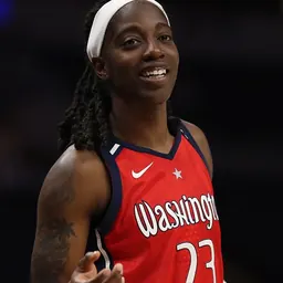 Portrait of Jazmine Jones