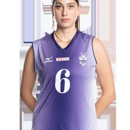 Portrait of Kübra Akman