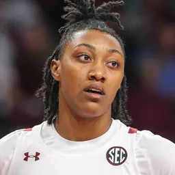 Portrait of Ashlyn Watkins