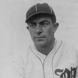 Portrait of Leo Moon