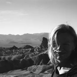 Portrait of Heidi Specogna