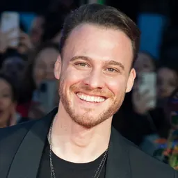Portrait of Kerem Bürsin
