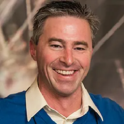 Portrait of Tim Houston