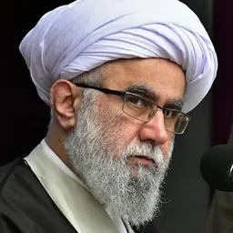 Portrait of Reza Ramezani