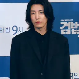 Portrait of No Min-woo