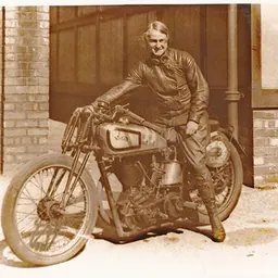 Portrait of Beatrice Shilling