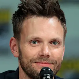 Portrait of Joel McHale