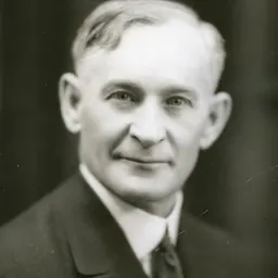 Portrait of Lorne Proudfoot