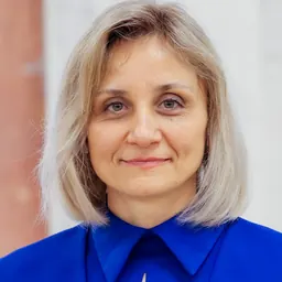 Portrait of Doina Nistor