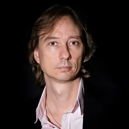 Portrait of Stuart Clark