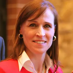 Portrait of Christine Riordan