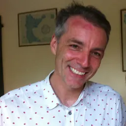 Portrait of Steve Mackey