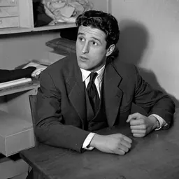 Portrait of Yves Bergougnan
