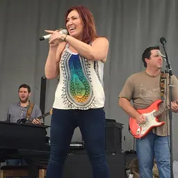 Portrait of Jo Dee Messina