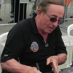 Portrait of Tom Bagley