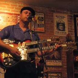 Portrait of Deke Dickerson