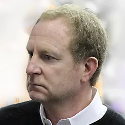 Portrait of Robert Sarver