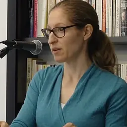 Portrait of Wendy Pearlman