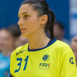 Portrait of Mădălina Zamfirescu
