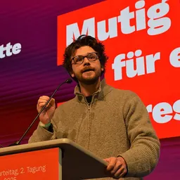Portrait of Niklas Schenker