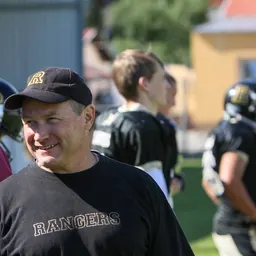 Portrait of Todd Hendricks