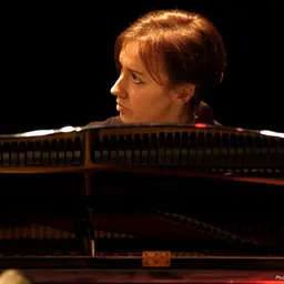 Portrait of Nathalie Loriers