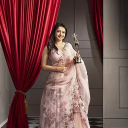 Portrait of Nithya Mammen