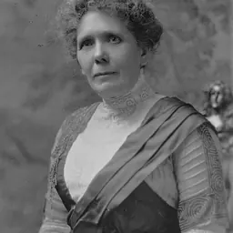 Portrait of Effie Woodward Fifield