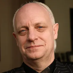 Portrait of Craig Hamilton-Parker