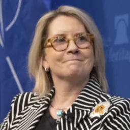 Portrait of Victoria Coates