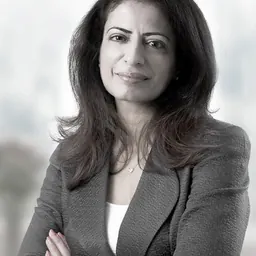 Portrait of Amina Al Rustamani