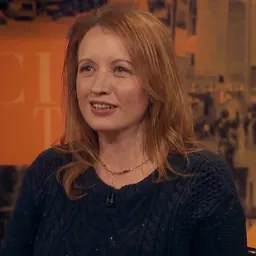 Portrait of Heather Quinlan