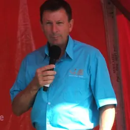 Portrait of Paul Sherwen