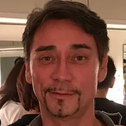 Portrait of Chris Peppler